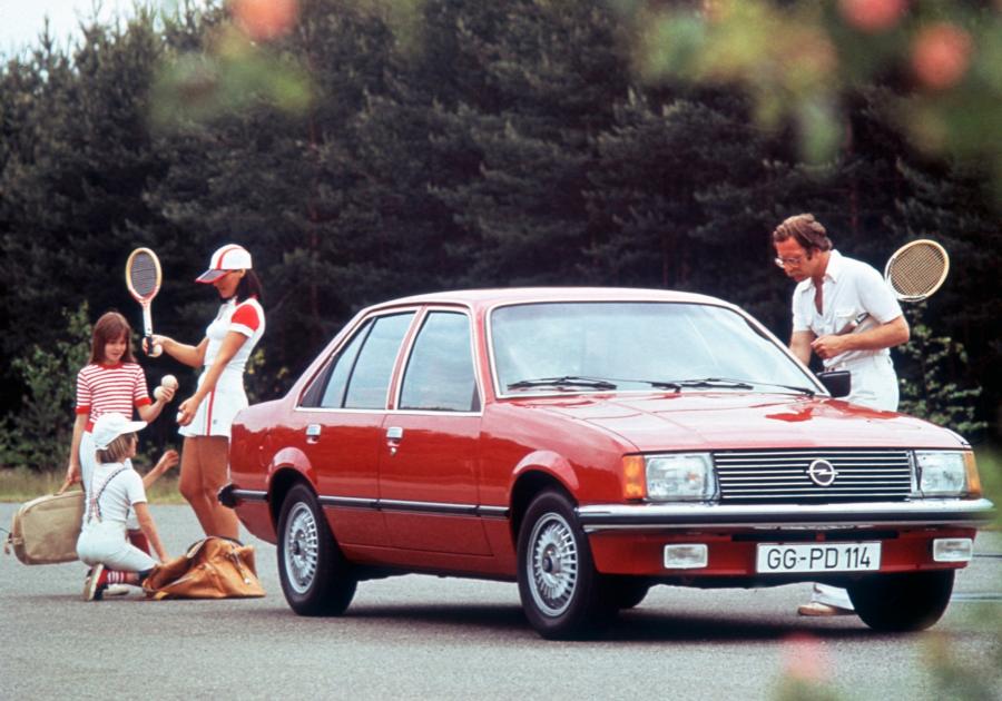  Opel Rekord 1977 года  (фото 4 из 17)